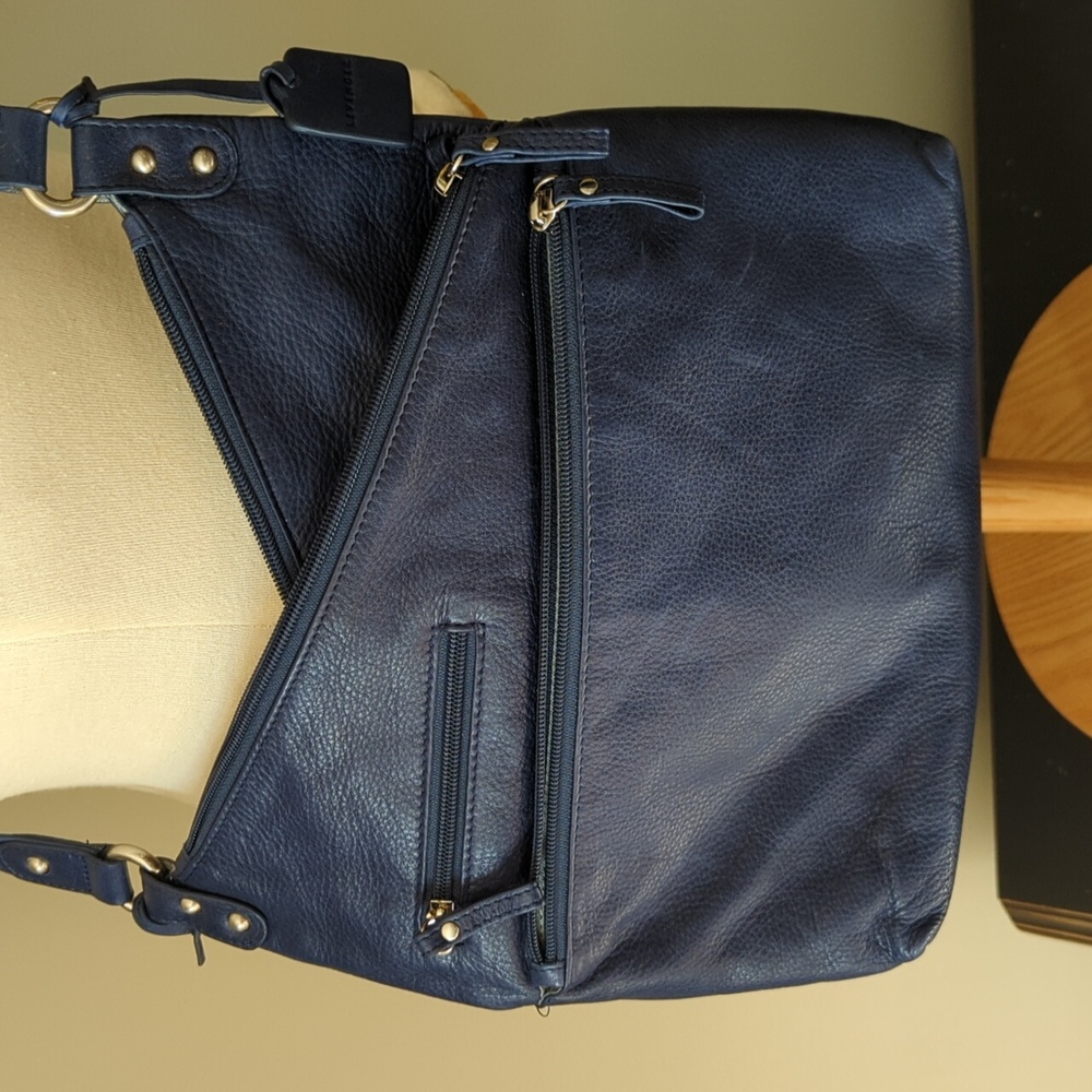 Osgoode Marley Navy Leather Kriss Kross Traveler. NEW. Style#7004